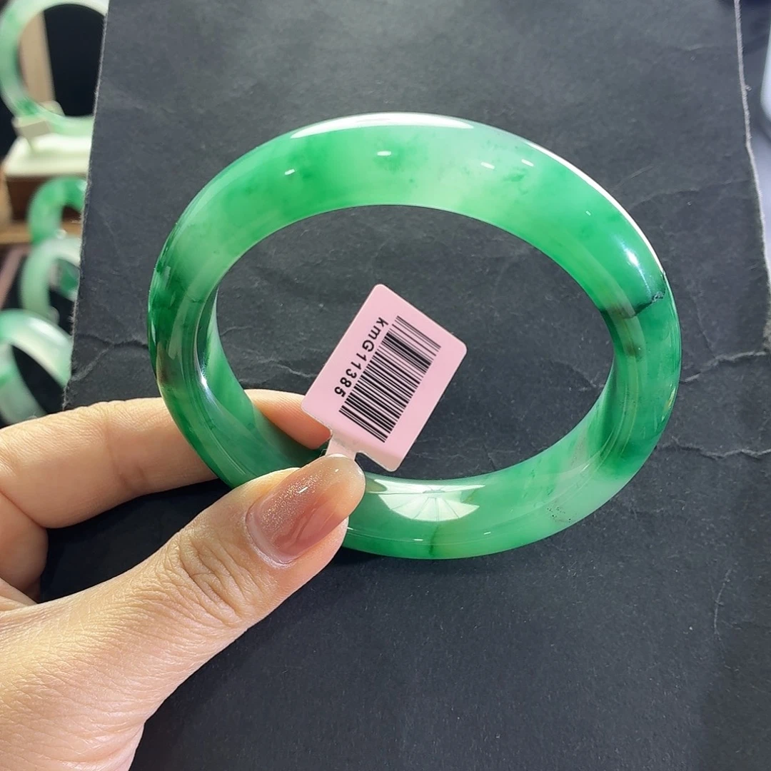 石英质玉未镶嵌手镯60.6圈口