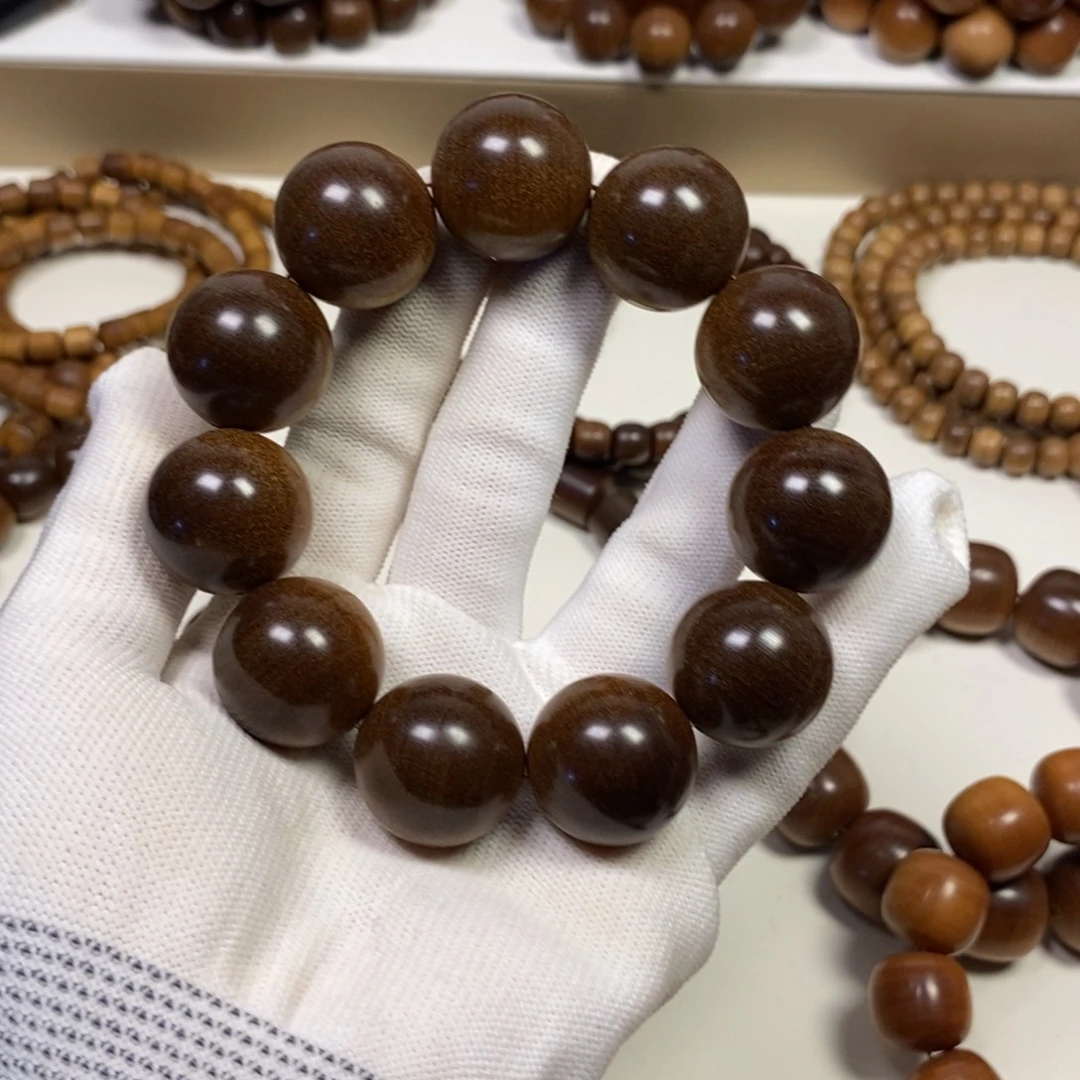 飞***食檀香木老山檀香2.2沉水焦糖奶香