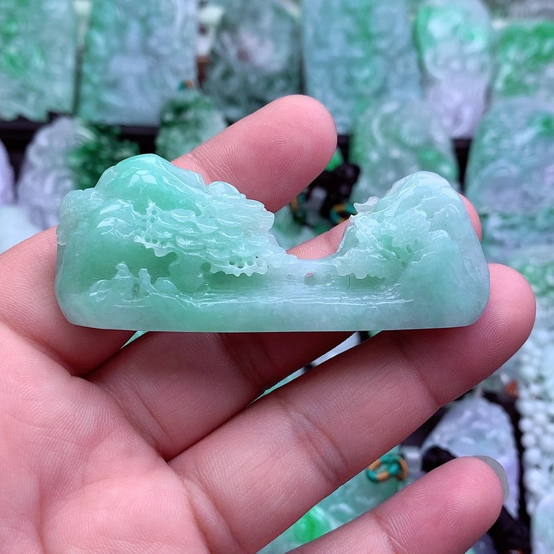 翡翠吊坠(不含链)未镶嵌