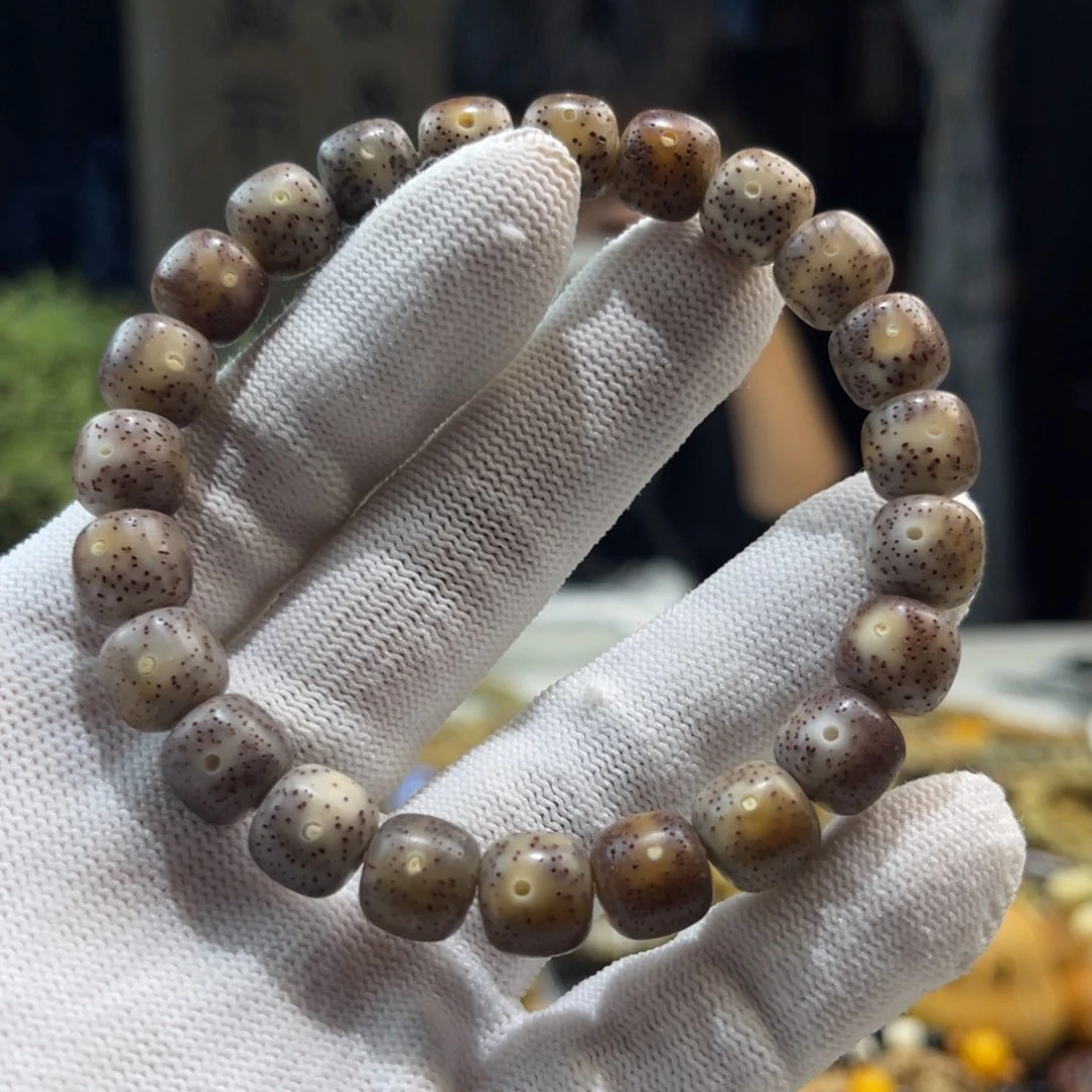 星月菩提手串火烧云A13