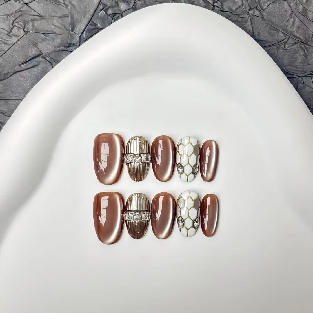 原创高级轻奢纯手工穿戴甲短椭圆 18mm 编号 49007