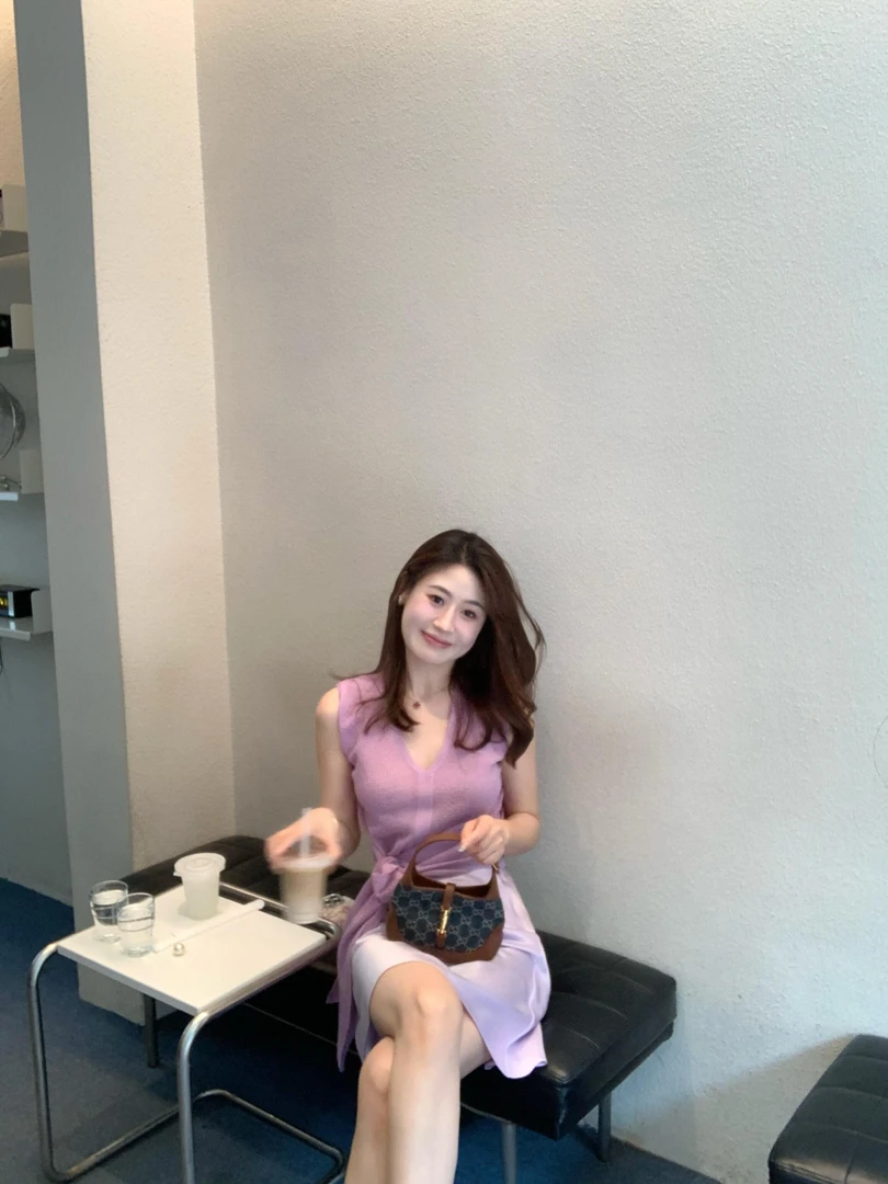 温柔香芋紫套装韩系美人紫色韵味V领系带针织背心半身裙女2025夏