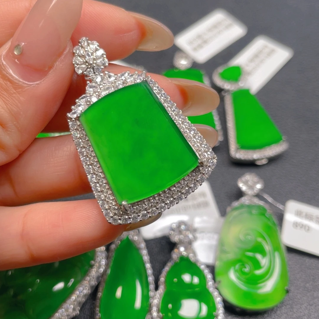 翡翠银S925镶嵌耳饰