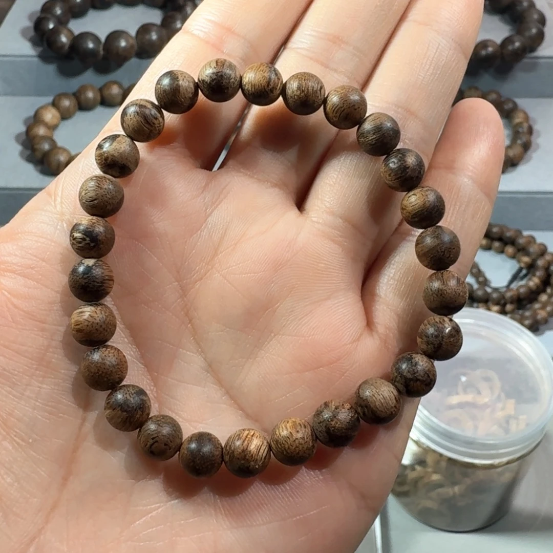 沉香碎屑沉香菩萨棋0.7九九沉5克