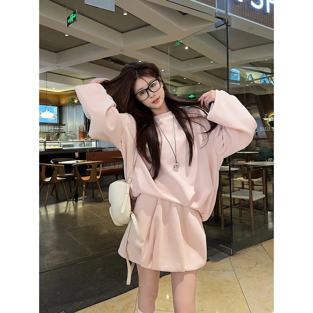 【海德公园】春季新款休闲宽松圆领卫衣搭高腰短裙时尚套装20710