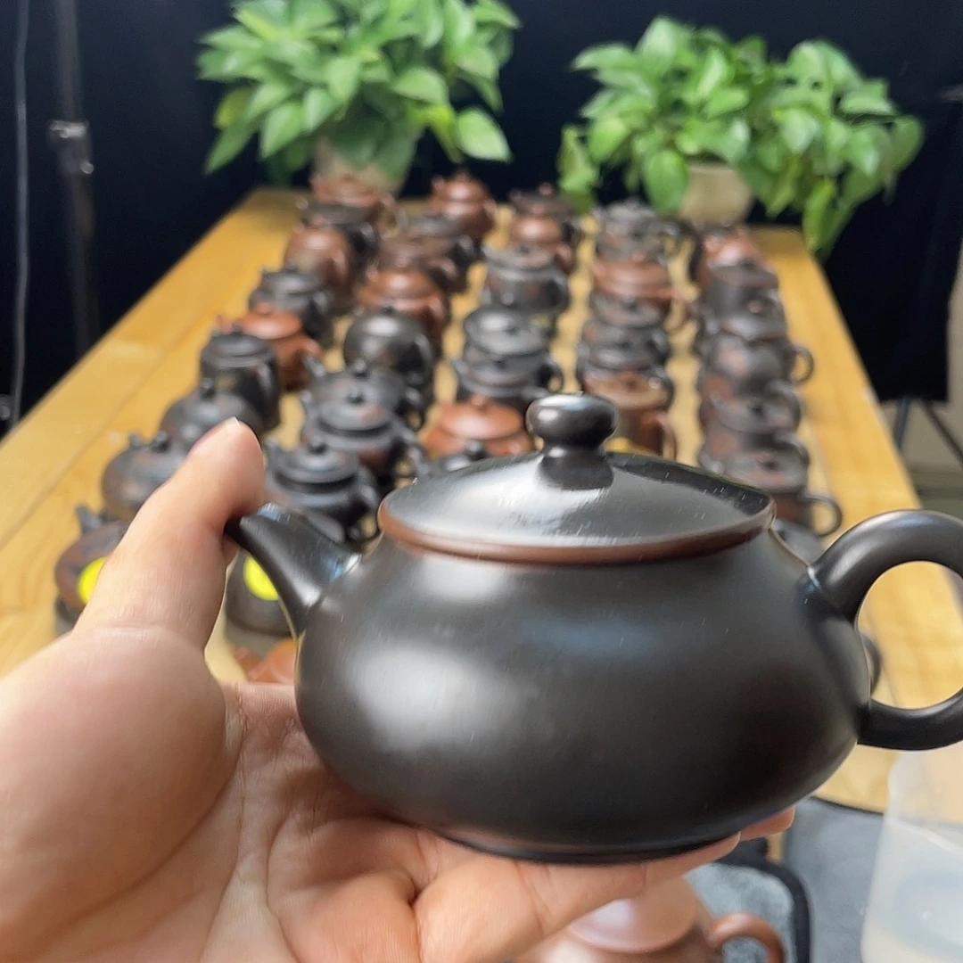 柠****泥塑明卢壶180毫升左右