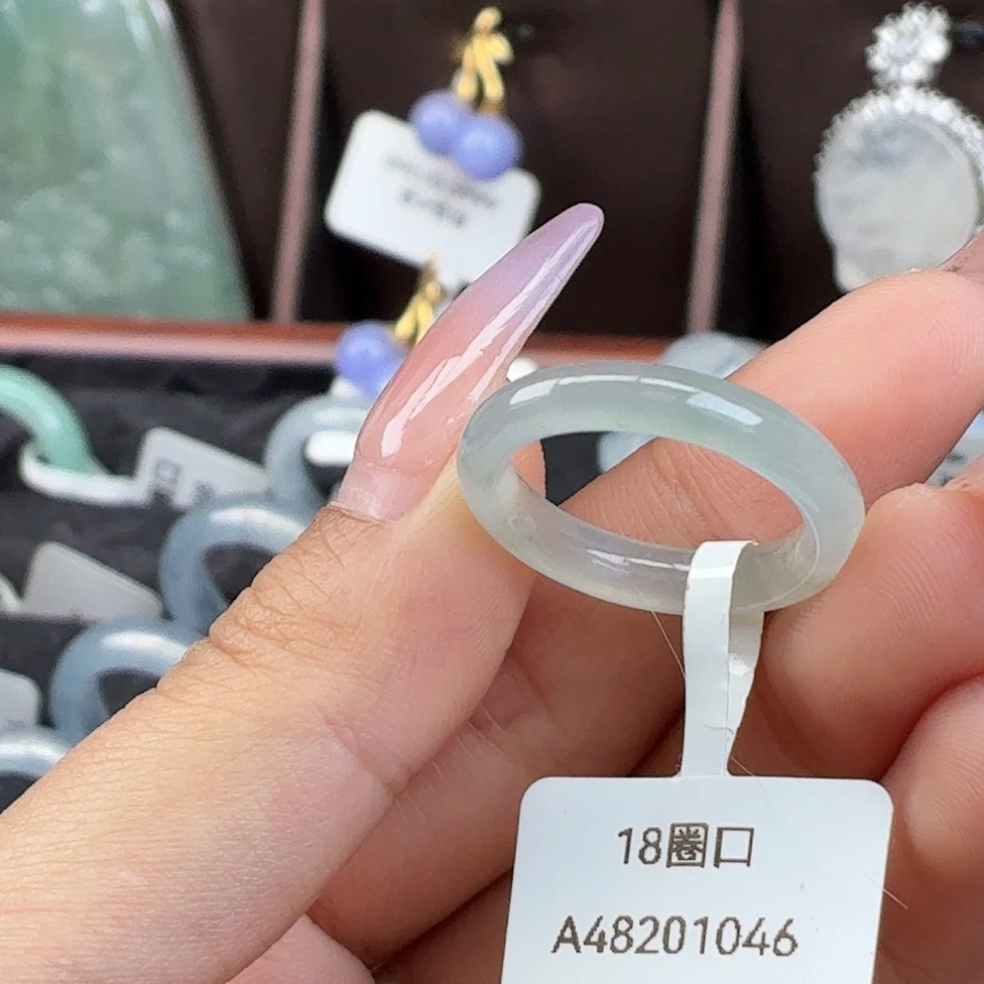 翡翠未镶嵌戒指翡翠戒指
