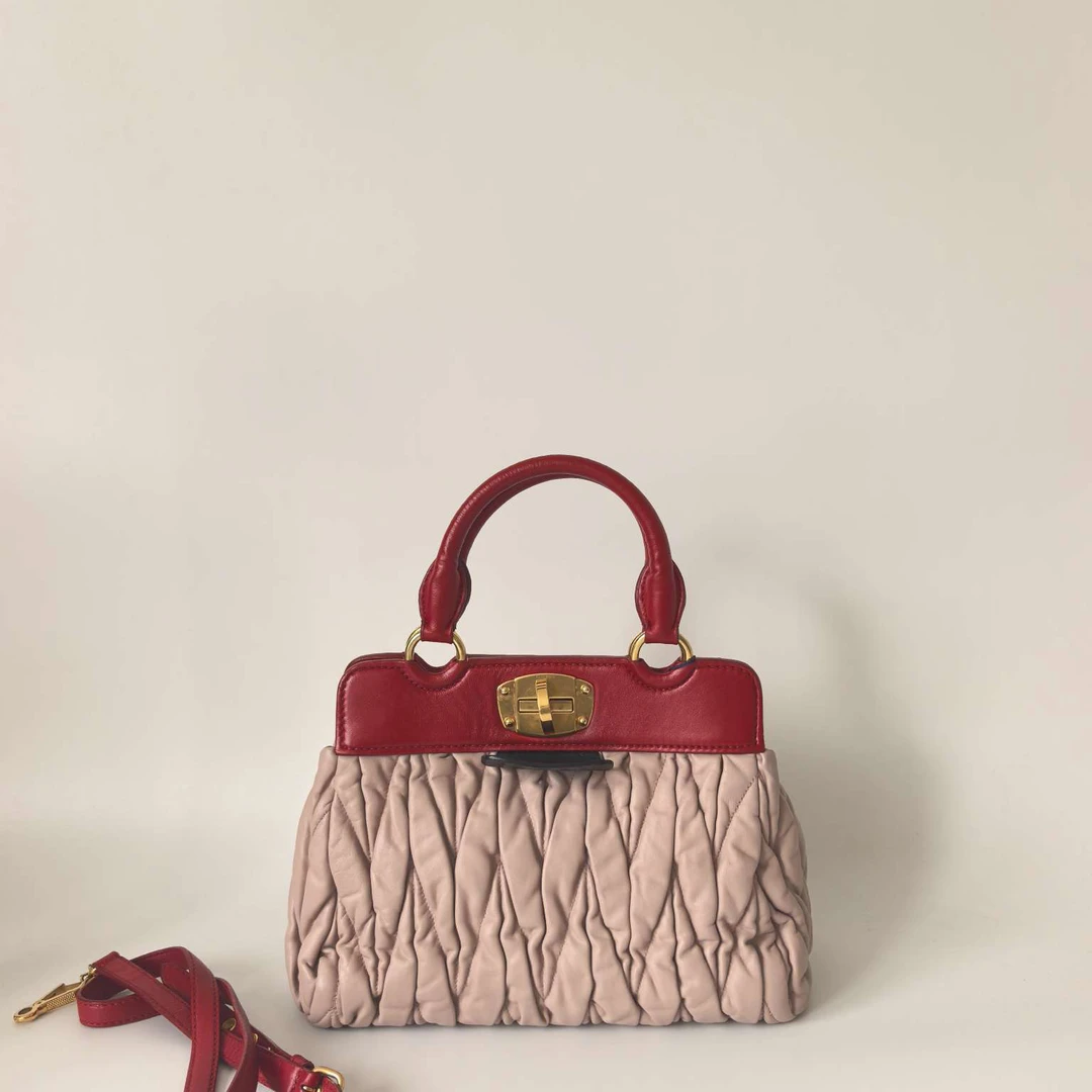 95新 MIU MIU/缪缪 MiuMiu缪缪 撞色皱褶包 2028