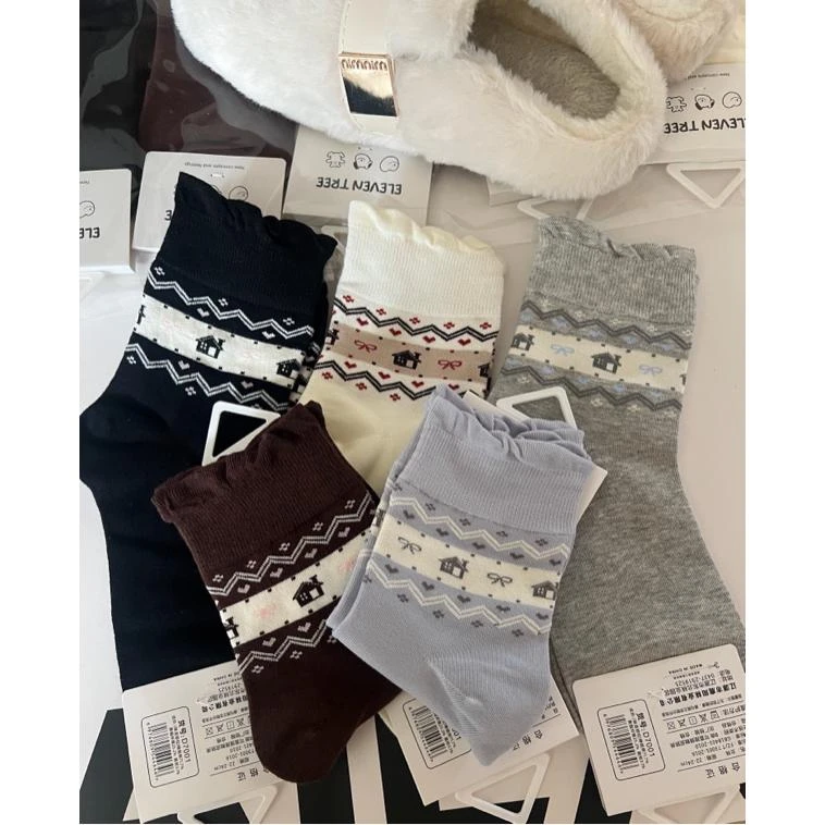 加厚保暖费尔岛风女士中筒袜可爱百搭秋冬必备