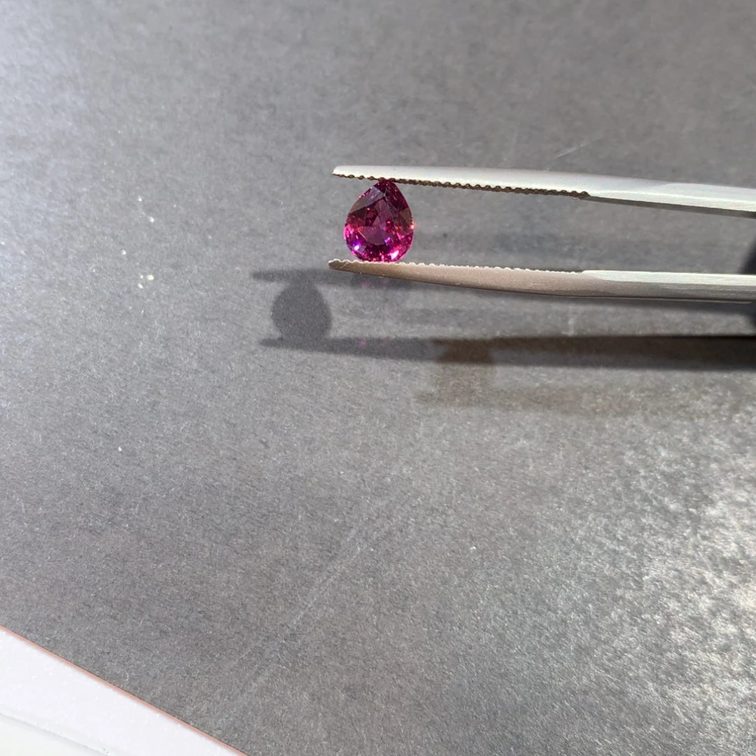 裸石石榴石未镶嵌1.3克拉