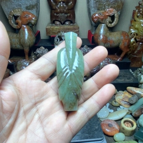 未镶嵌和田玉挂件