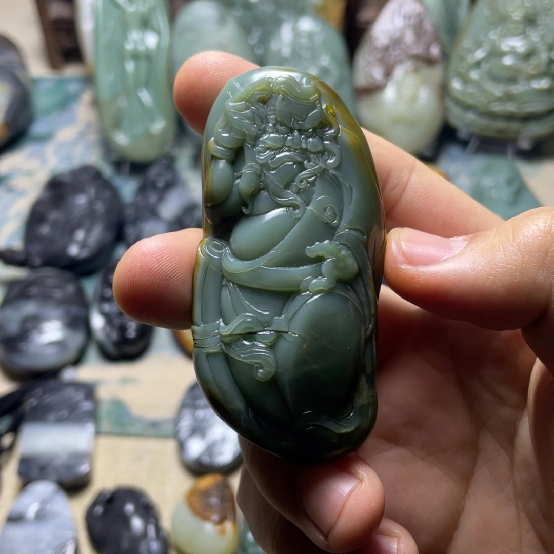 和田玉未镶嵌挂件钟馗