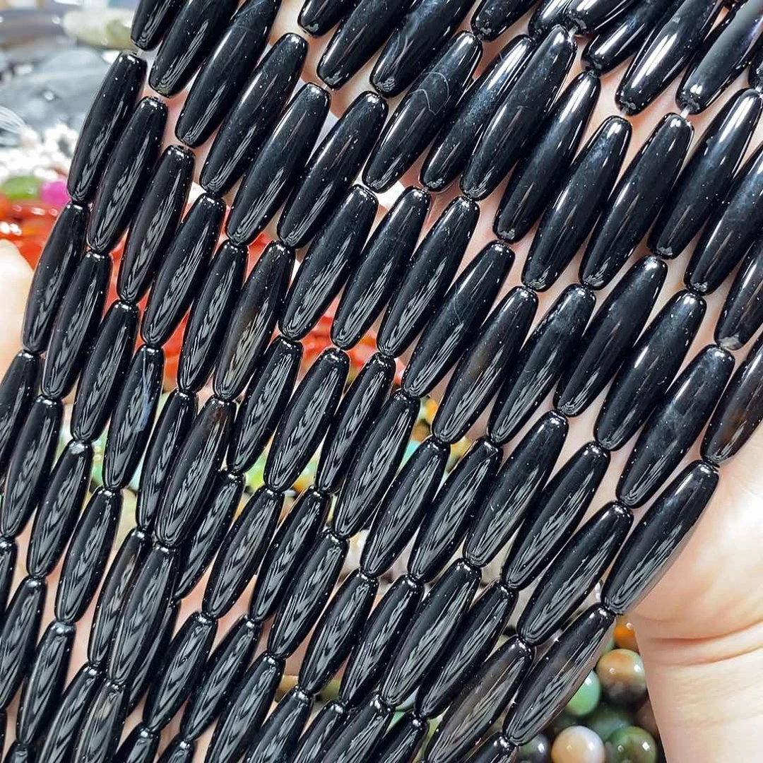 玛瑙/玉髓未镶嵌珠宝半成品玛瑙天珠一条卡8*28mm