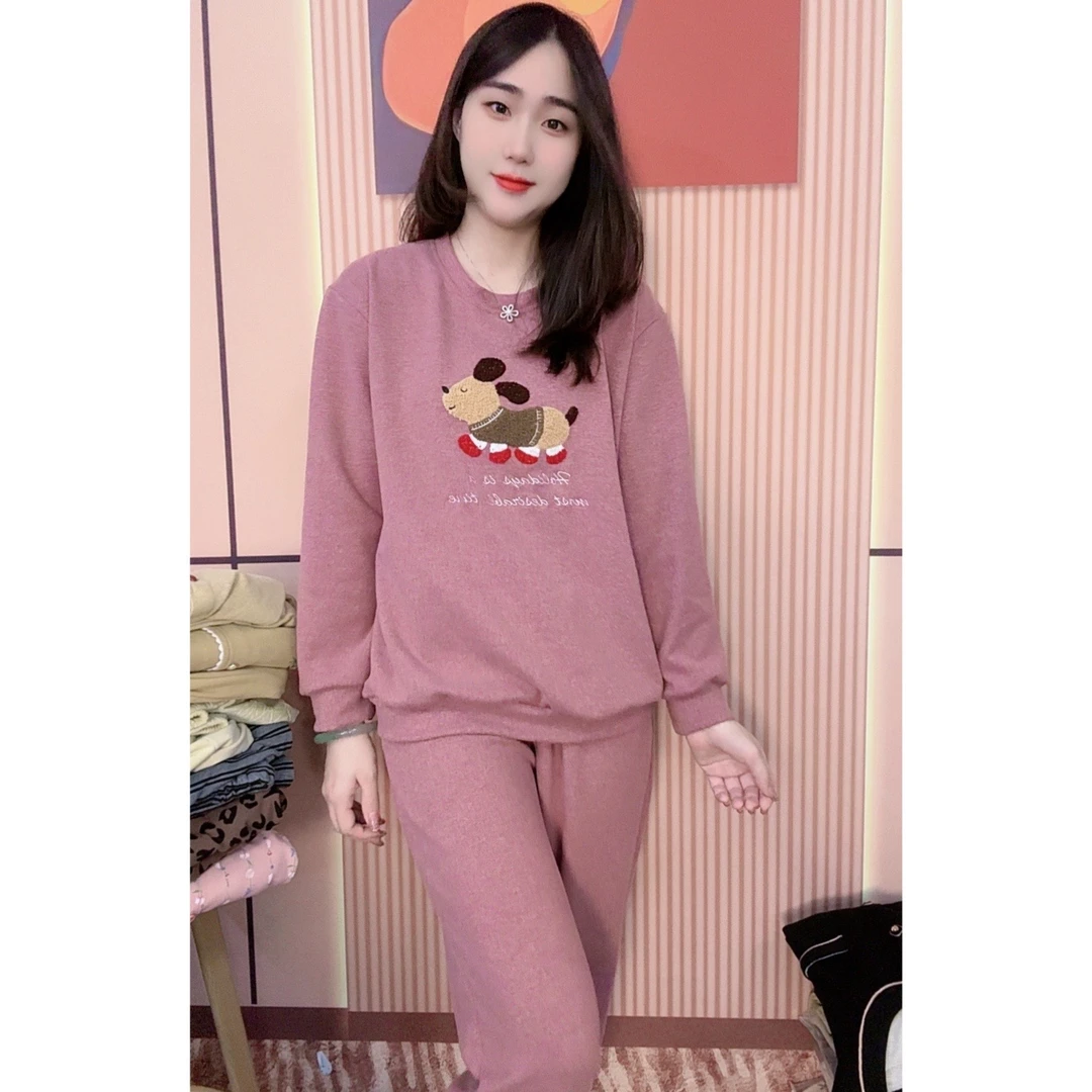 睡衣女冬季新款羊绒保暖舒适圆领休闲可外穿家居服套装（俏皮小狗）