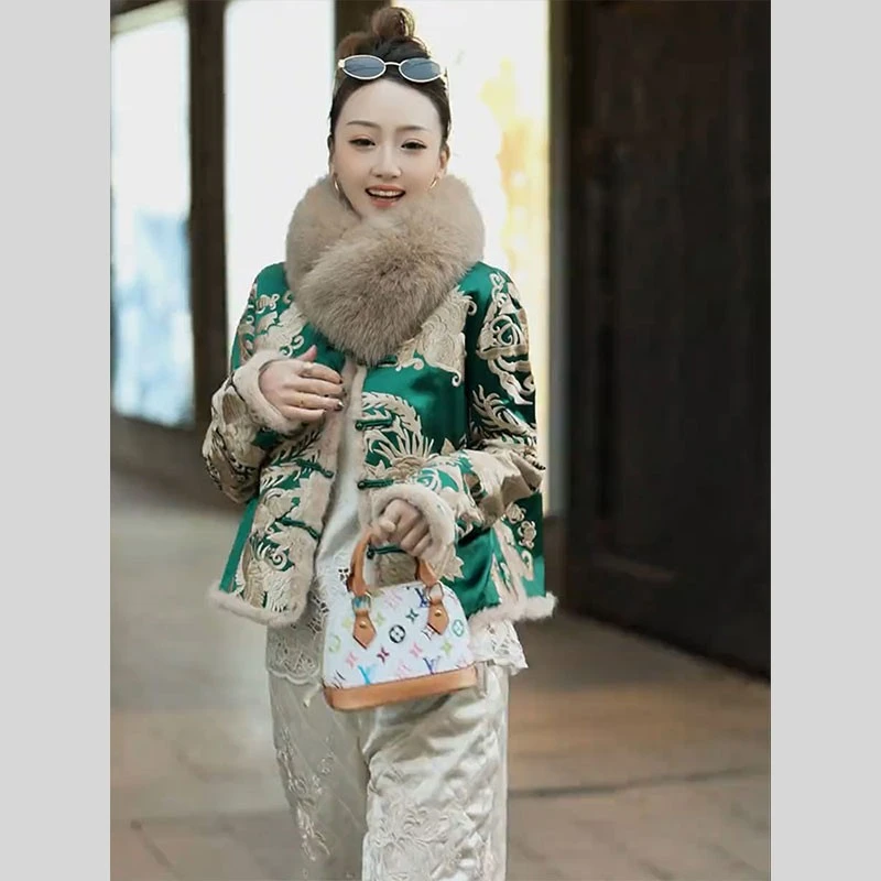 新中式国风巨好看的初冬外套2025秋冬新款今年流行爆款复古上衣女