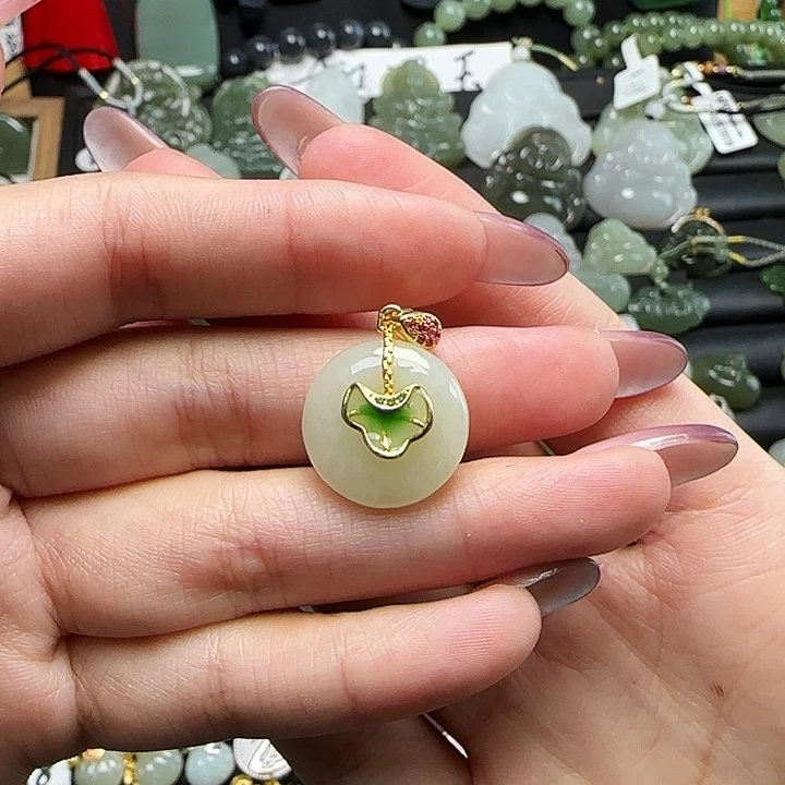 和田玉银S925镶嵌颈饰