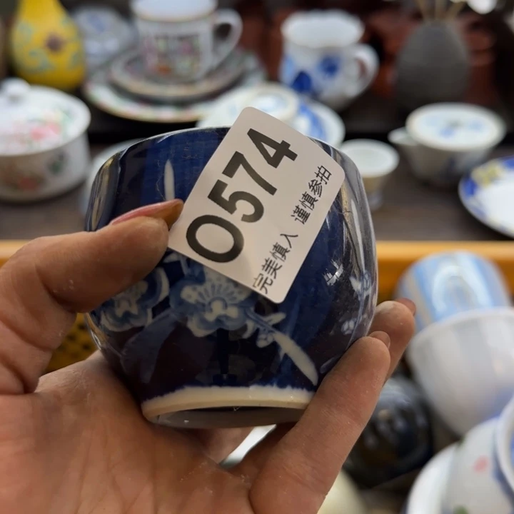 啾****瓷片一物一拍感谢支持