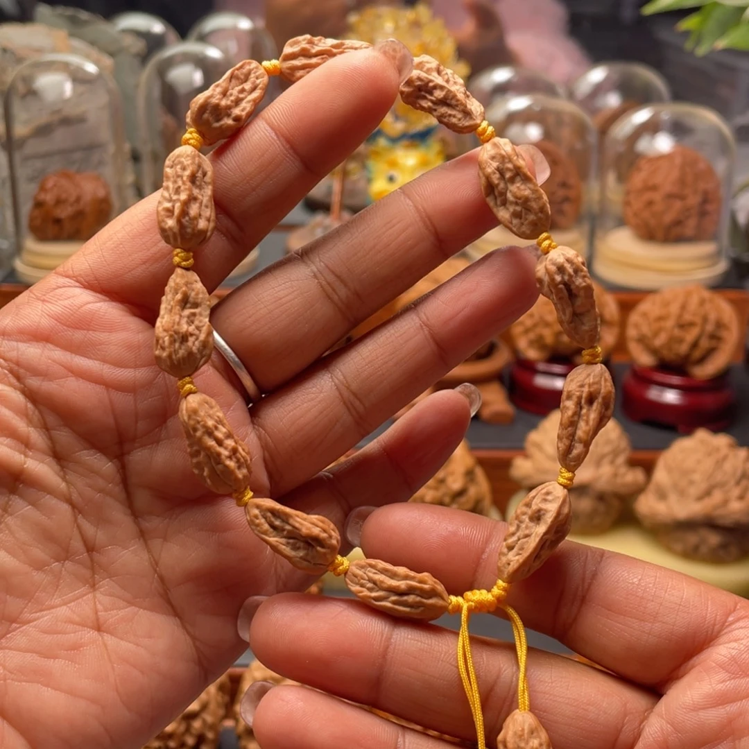 把件文玩核桃嵩山葡萄干