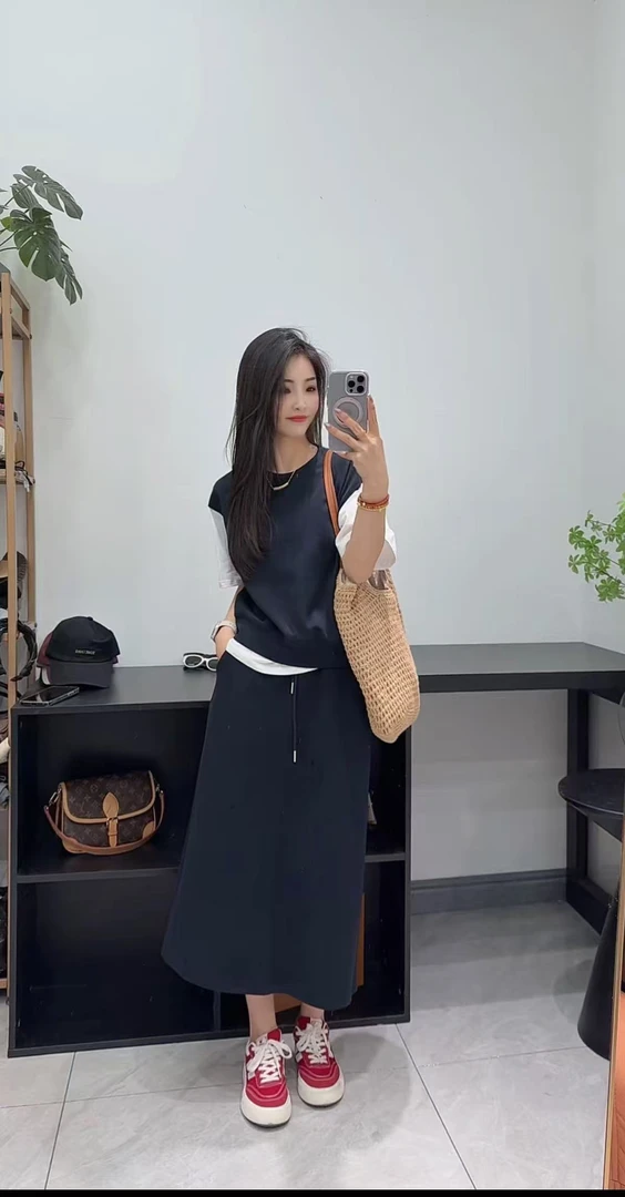 【蝶谷】春夏小香风套装女休闲时尚假两件短袖上衣松紧腰半身裙子