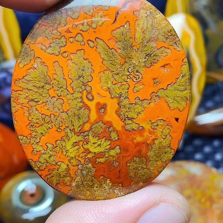 东***败玛瑙/玉髓未镶嵌战国红