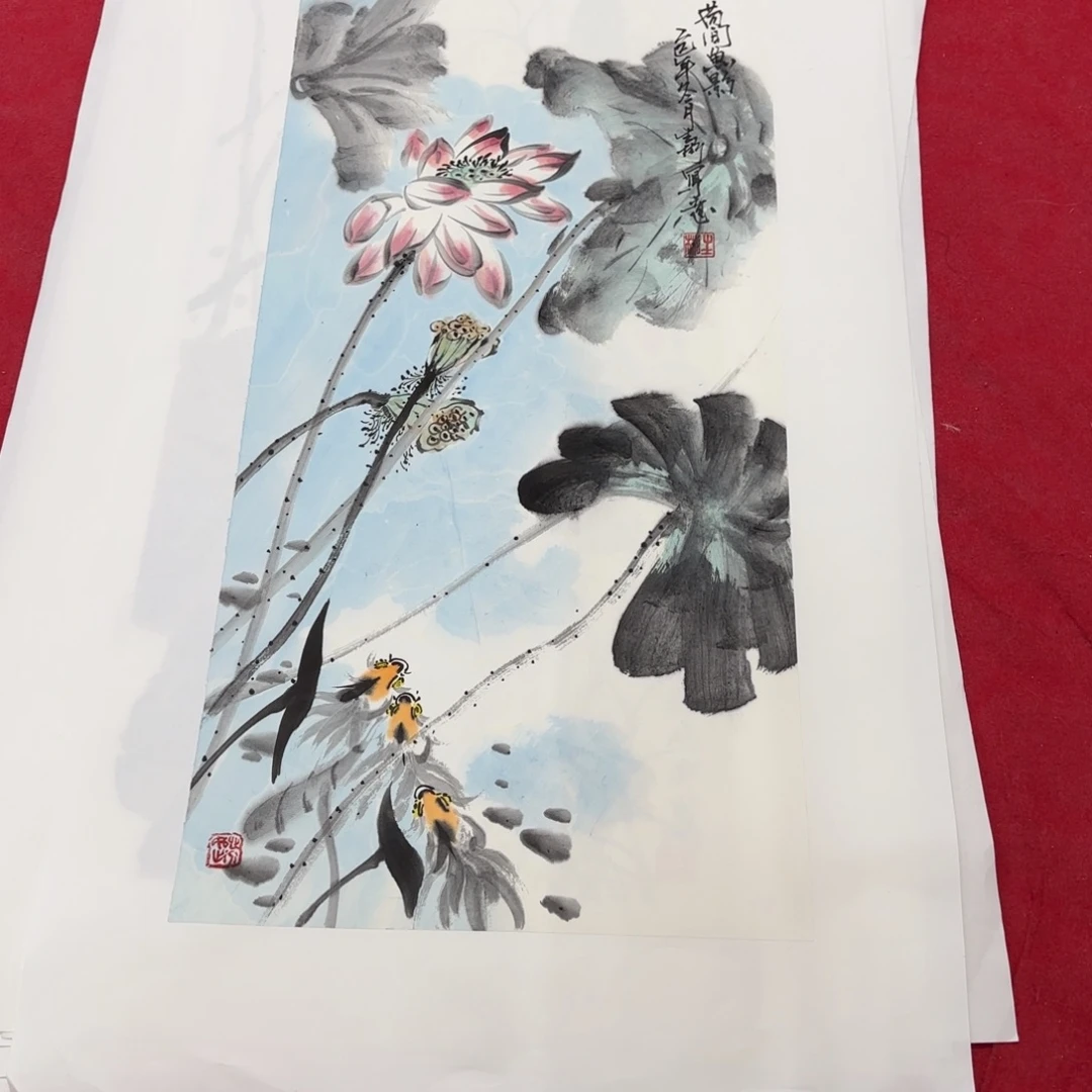 国画花鸟等图案为主的