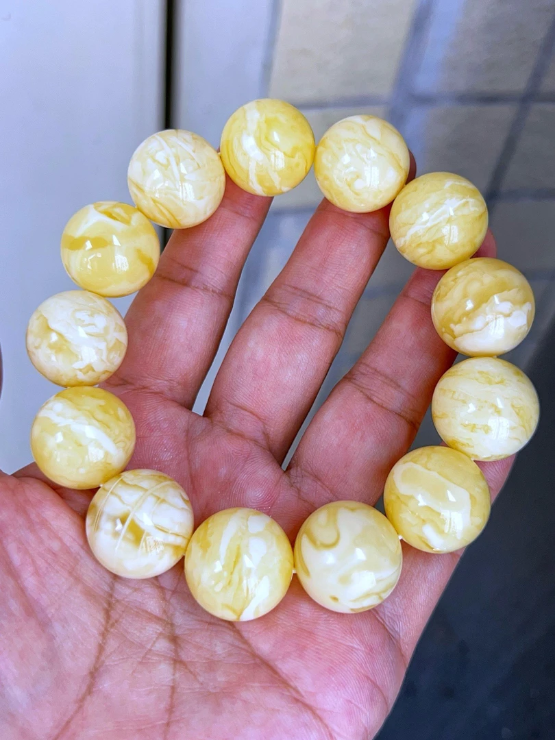 18+俄料瓷白妖花蜡圆珠手串