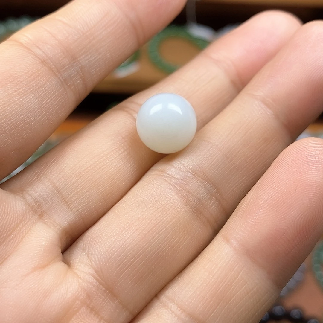 未镶嵌和田玉珠宝半成品