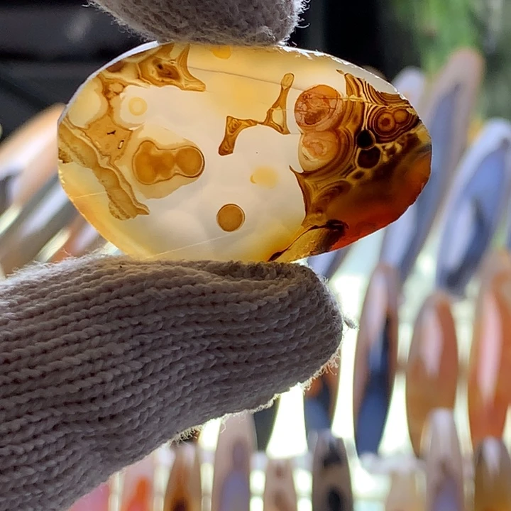 未镶嵌颈饰玛瑙/玉髓211