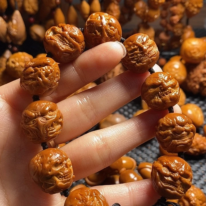 吊坠橄榄核向死而生