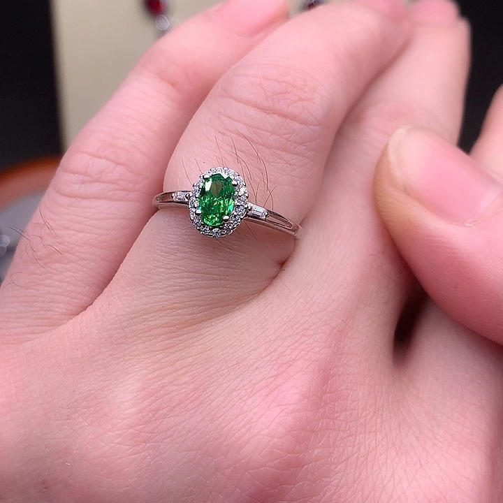 石榴石（沙弗莱）银S925镶嵌戒指