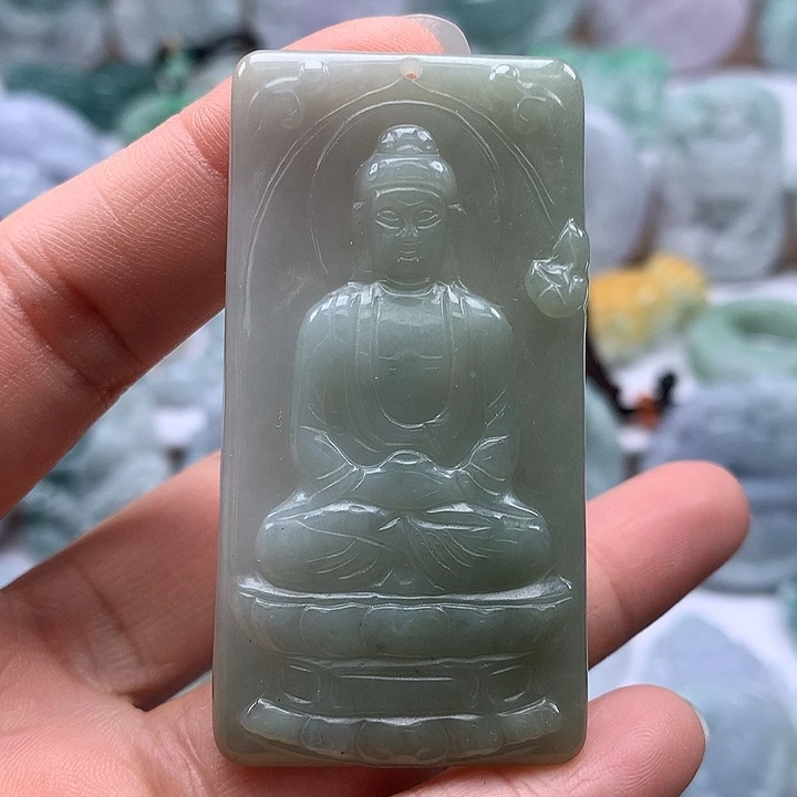 翡翠未镶嵌颈饰大日如来福利
