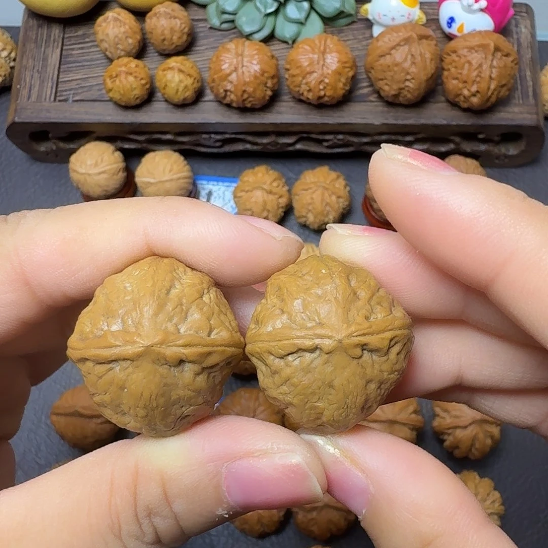 文玩核桃把件29尺光皮元宝015