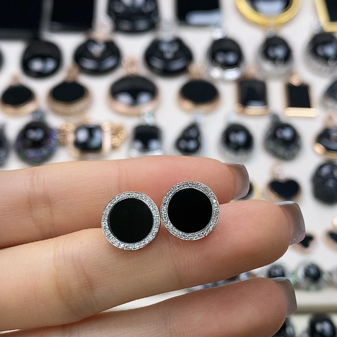 翡翠18K金镶嵌耳饰