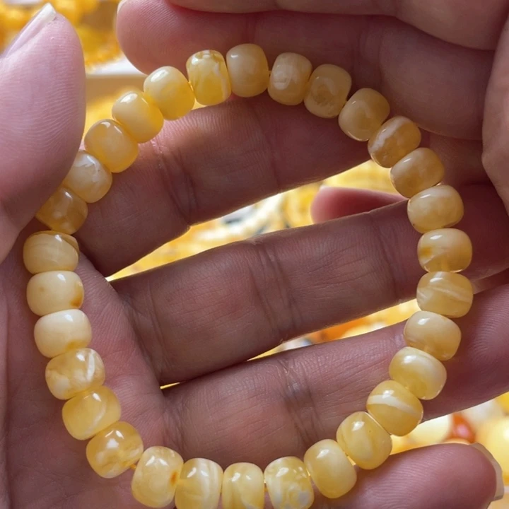 蜜蜡手串未镶嵌手串