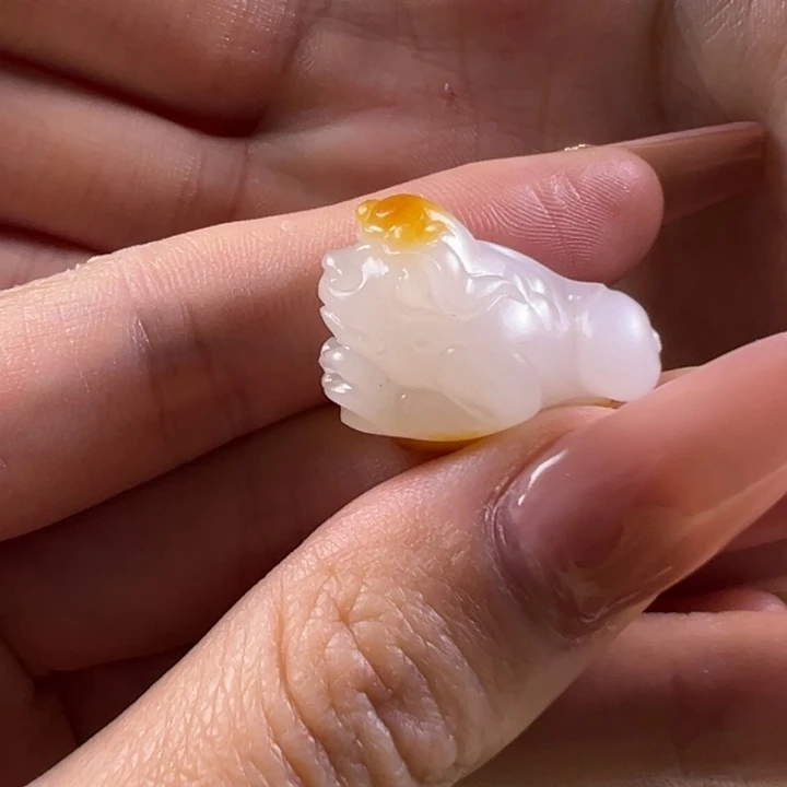 和田玉未镶嵌吊坠(不含链)