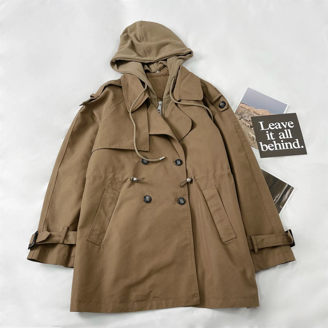 时尚简约百搭风衣