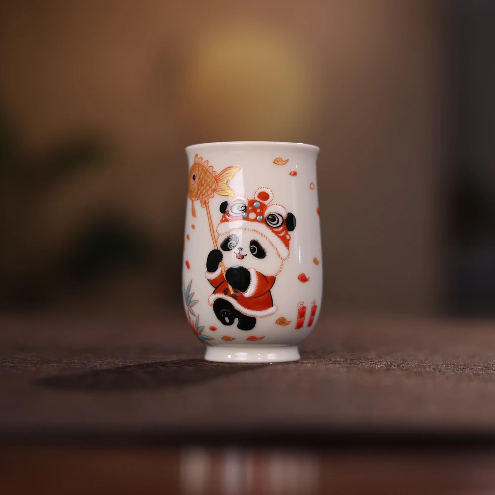 【汪汪茶器】立勤堂-二号釉-红绿彩-熊猫锦鲤闻香杯（EHY-B-062）