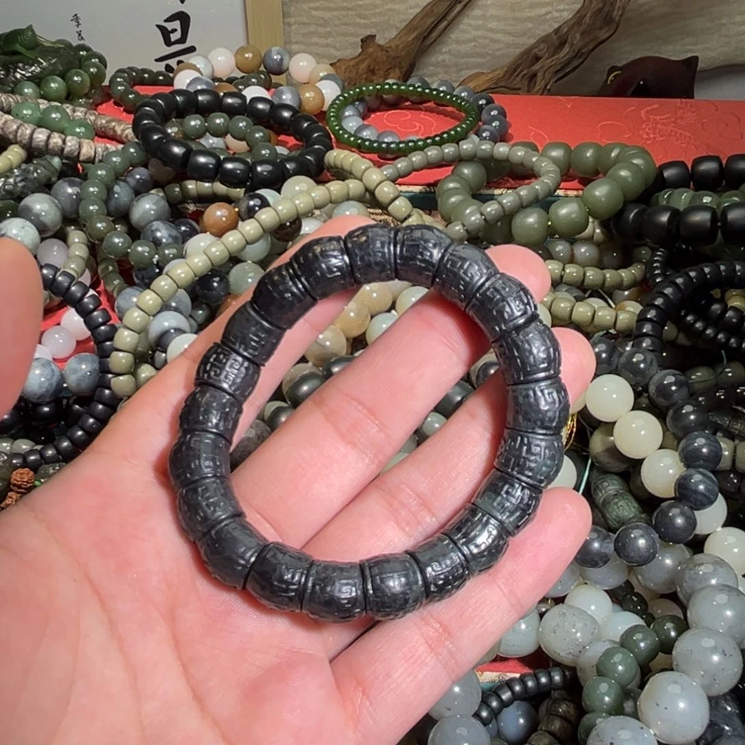 和田玉手链未镶嵌