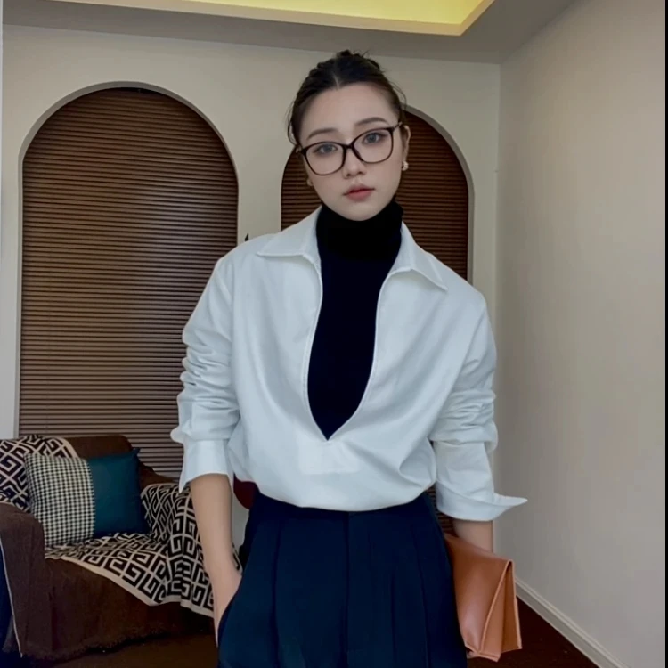 设计感轻熟长袖V领衬衫女时尚外搭叠穿上衣677