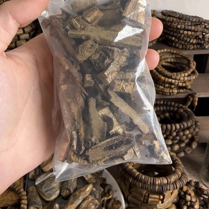 珠串奇楠沉香高油车珠碎料21克➕