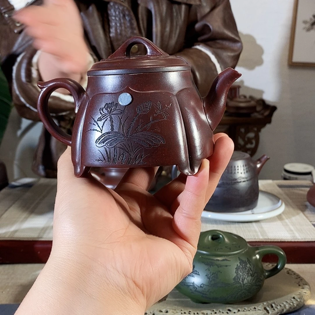 紫砂茶案宜兴紫砂壶和我一样都