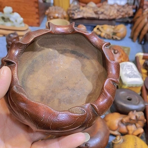贡木燕**赏华彩木作摆件