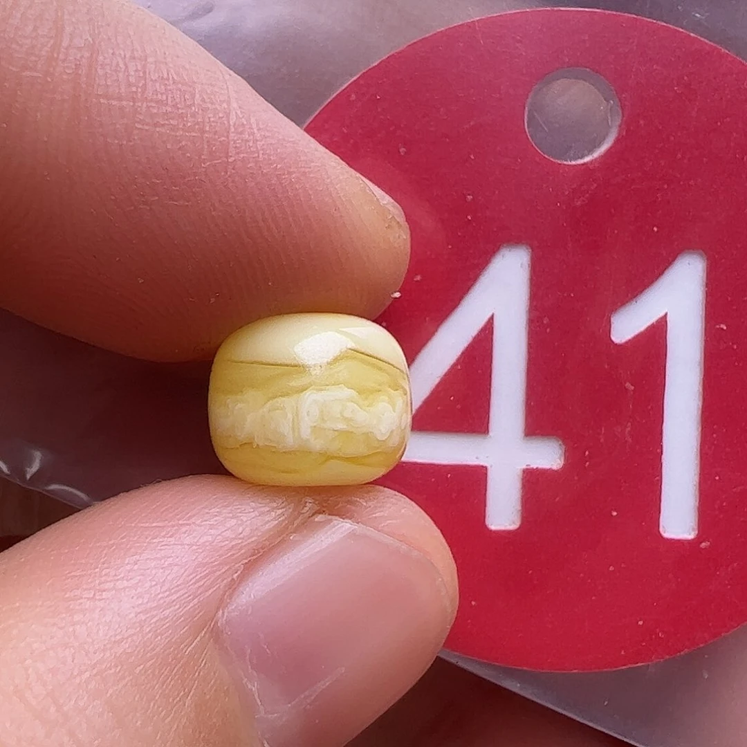 蜜蜡未镶嵌珠宝奇石9.2m m