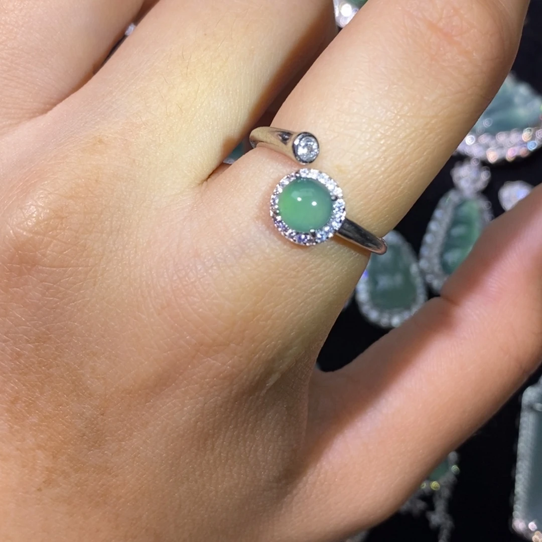 翡翠未镶嵌颈饰天然