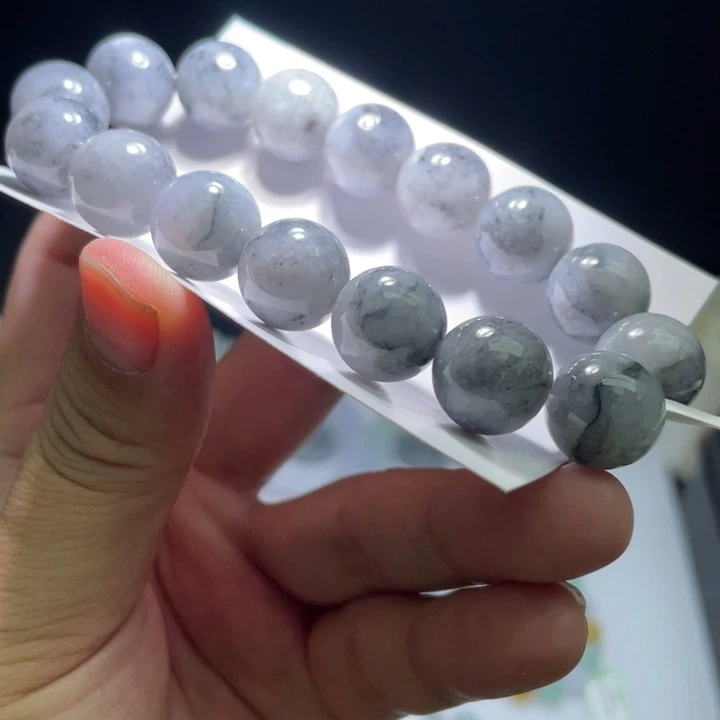 未镶嵌手链翡翠翡翠卡13左右
