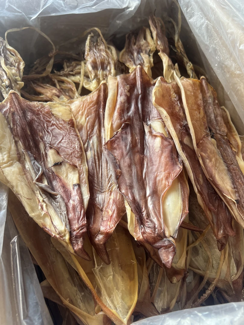 爆款手撕烧烤鱿鱼干即食碳烤鱿鱼（小）