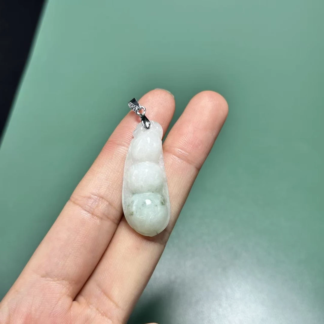 A540翡翠吊坠 （多样性发其一）