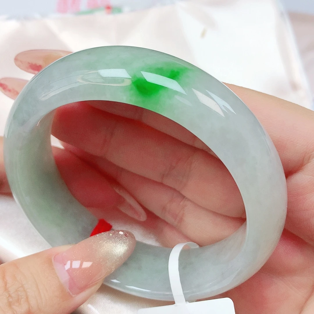 翡翠未镶嵌手镯抖音830