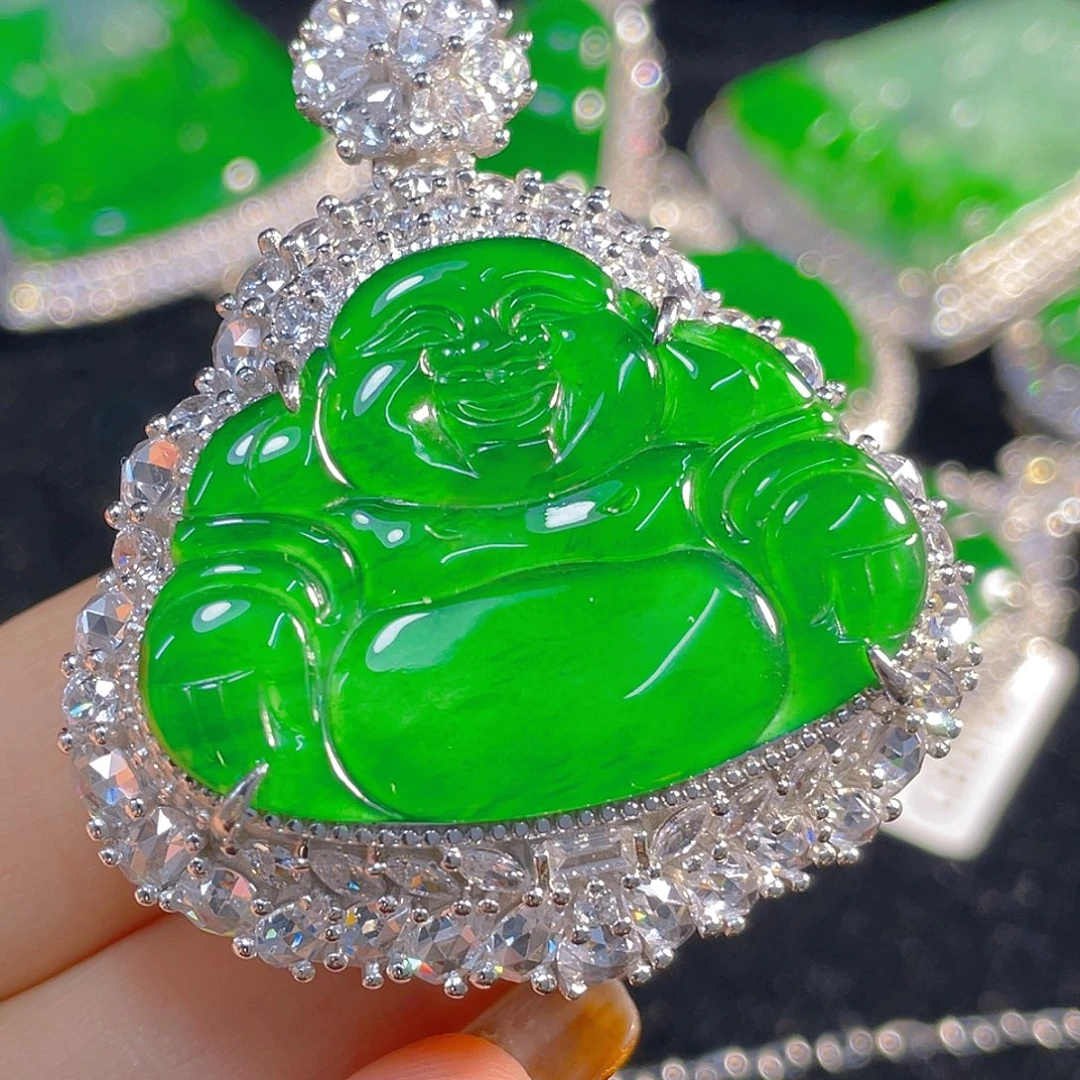 翡翠银S925镶嵌颈饰翡翠