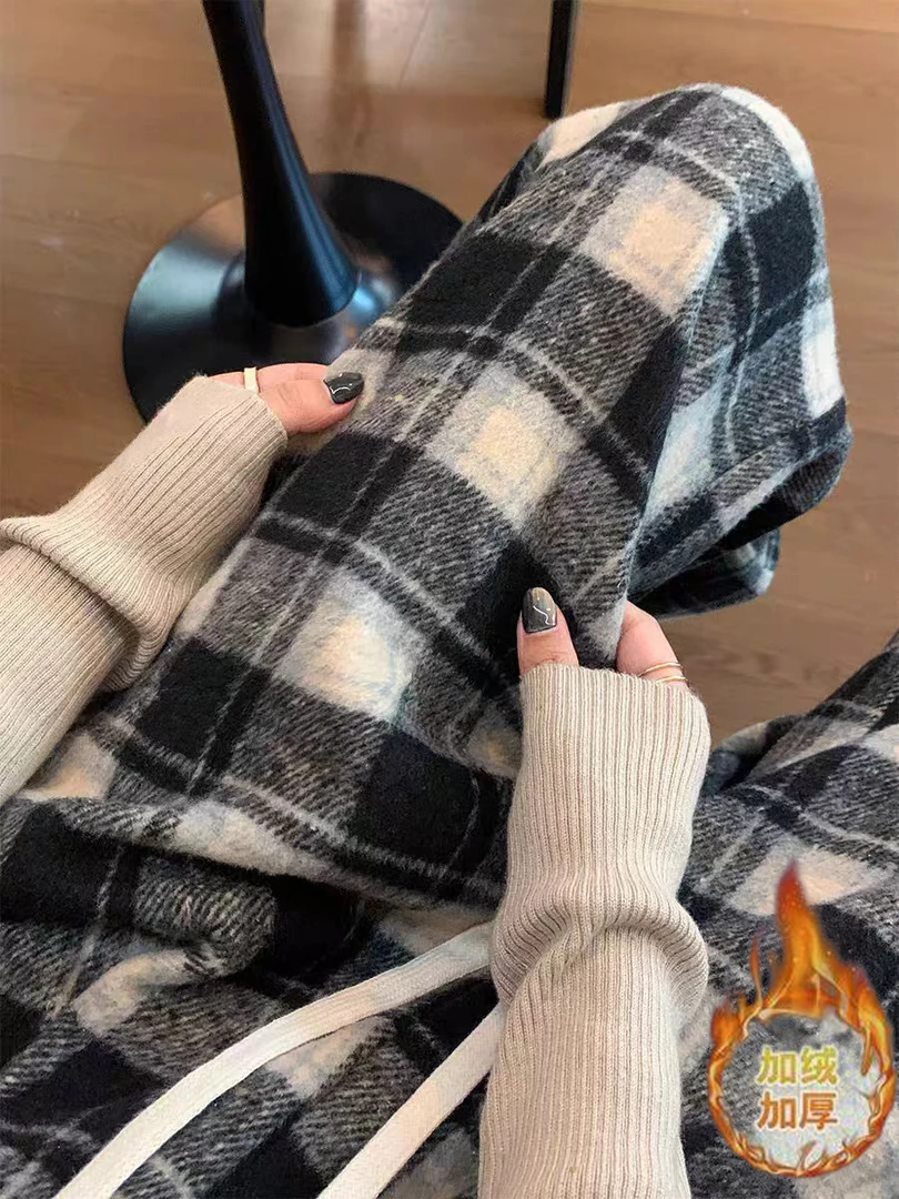 2024冬季新款显瘦复古黑杏毛呢格子加绒厚直筒阔腿软糯舒适老爹裤
